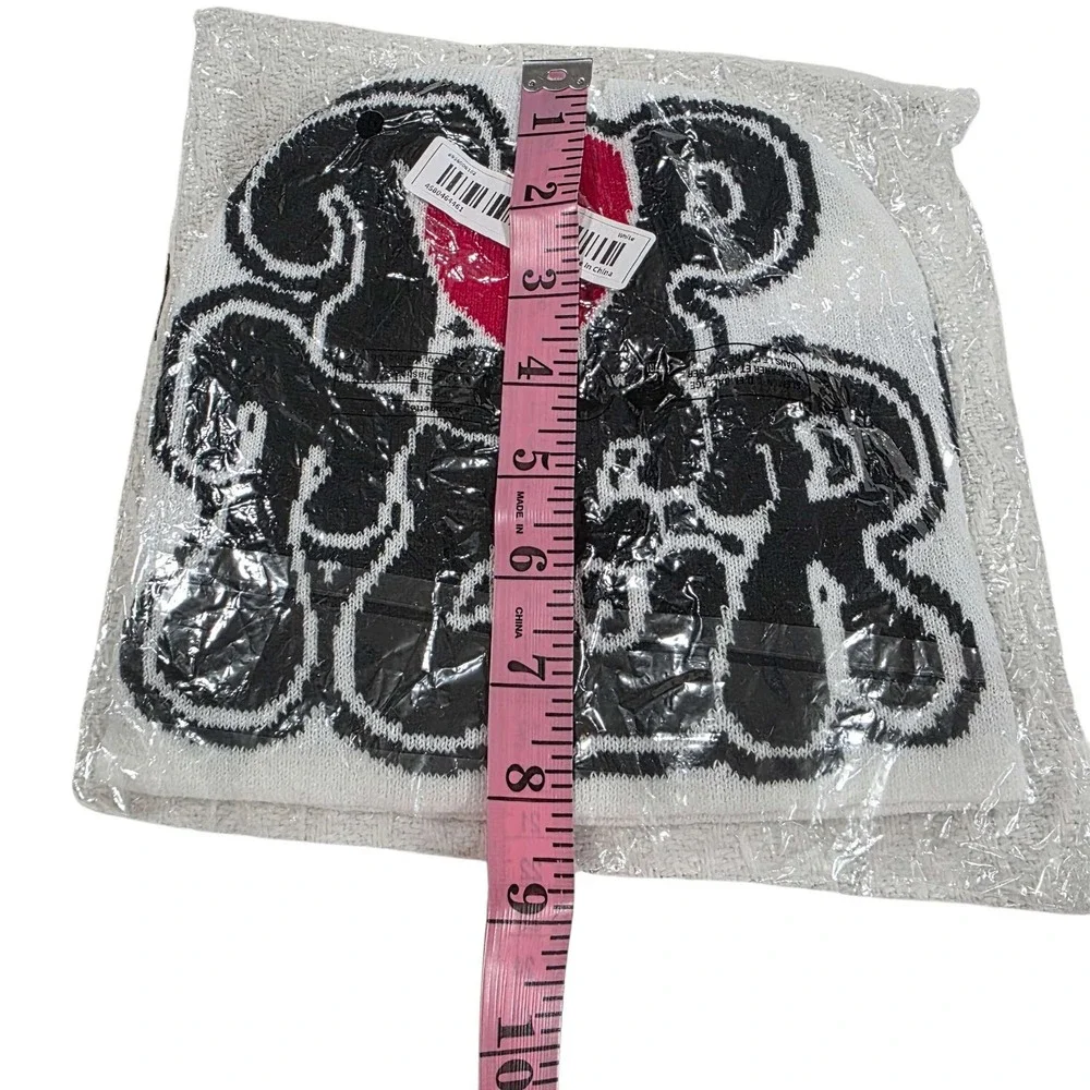 Broken Heart Logo Knit Beanie White Black Red Winter Hat One‎ Size New
